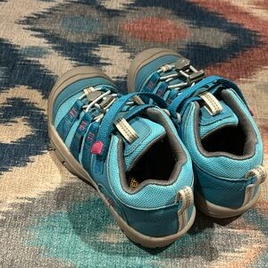 Keen kid sneakers